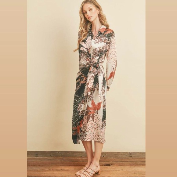 Dress Forum Wrap Dress - Picture 3 of 7